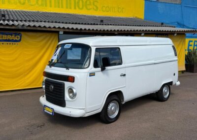 VW KOMBI STAND/FURGAO