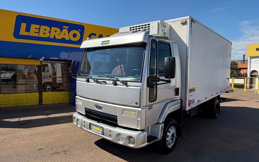 Ford Cargo 712