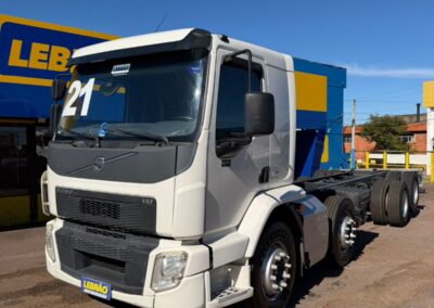 Volvo VM 330