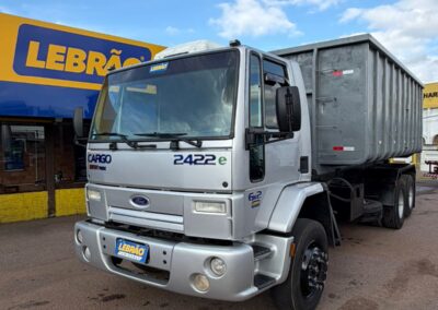 Ford Cargo 2422
